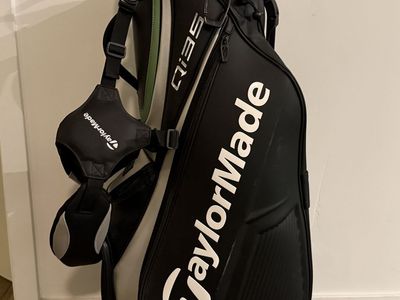 TaylorMade Qi35 Tour Stand Bag