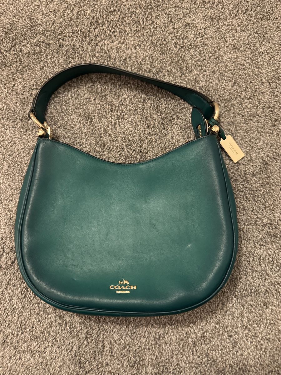 Coach Green Leather Shoulder Bag Hobo Purse with Gold Hardware