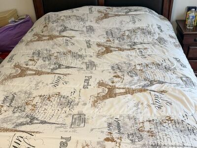 Queen solid wood bed