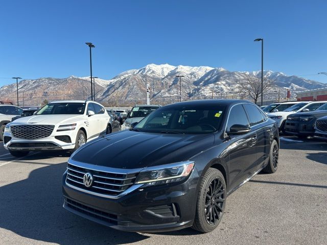 2022 Volkswagen Passat 2.0T SE