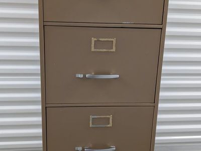 Sturdy locking brown file cabinet