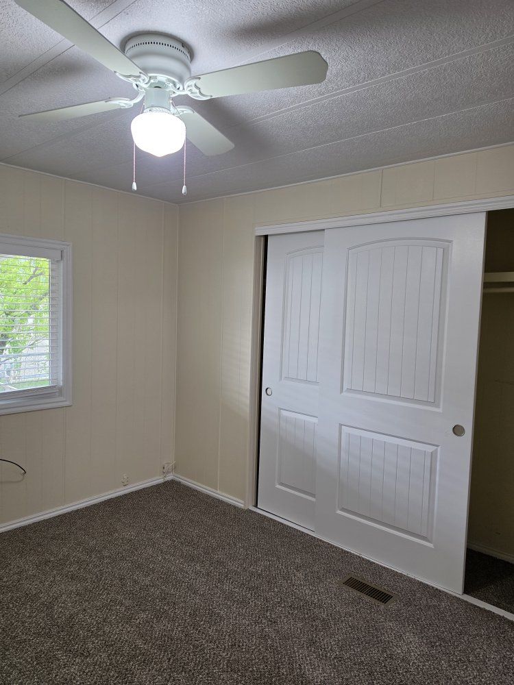 Main image 13