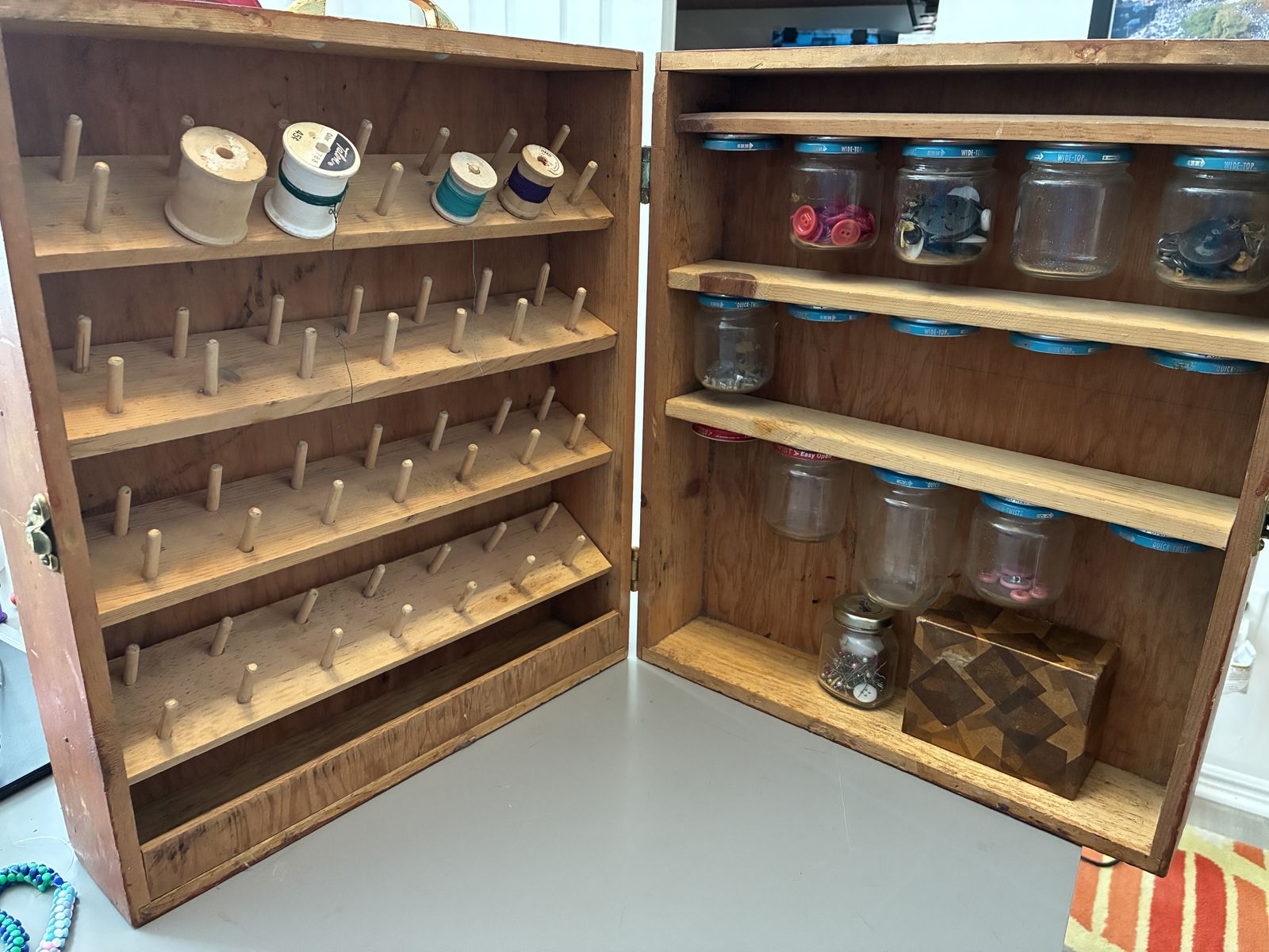 Vintage Solid Wood Sewing/Fly Tying Case