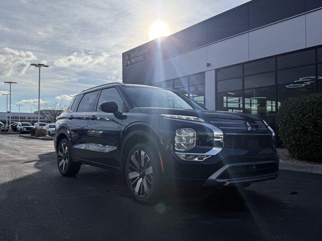 2026 Mitsubishi Outlander SEL