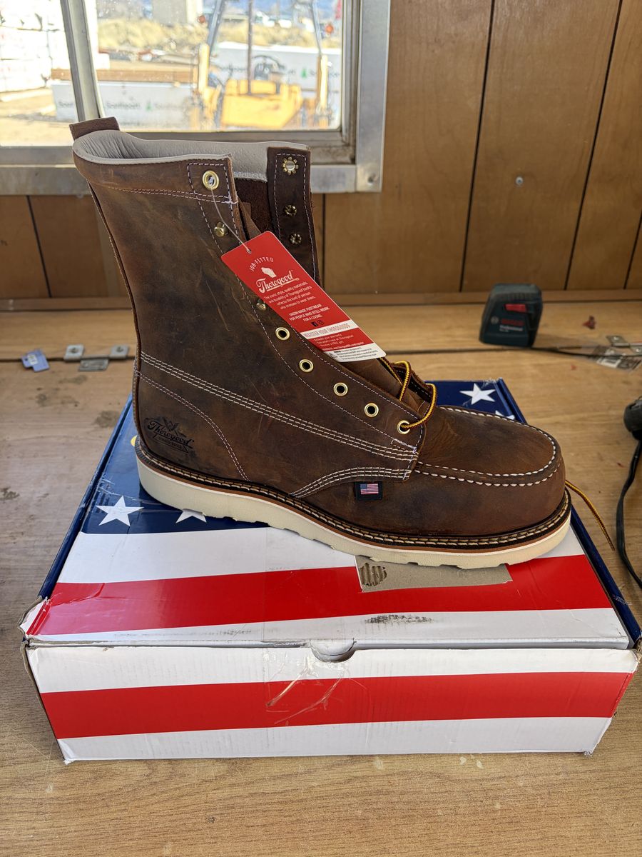 New Thorogood Work Boots Size 12