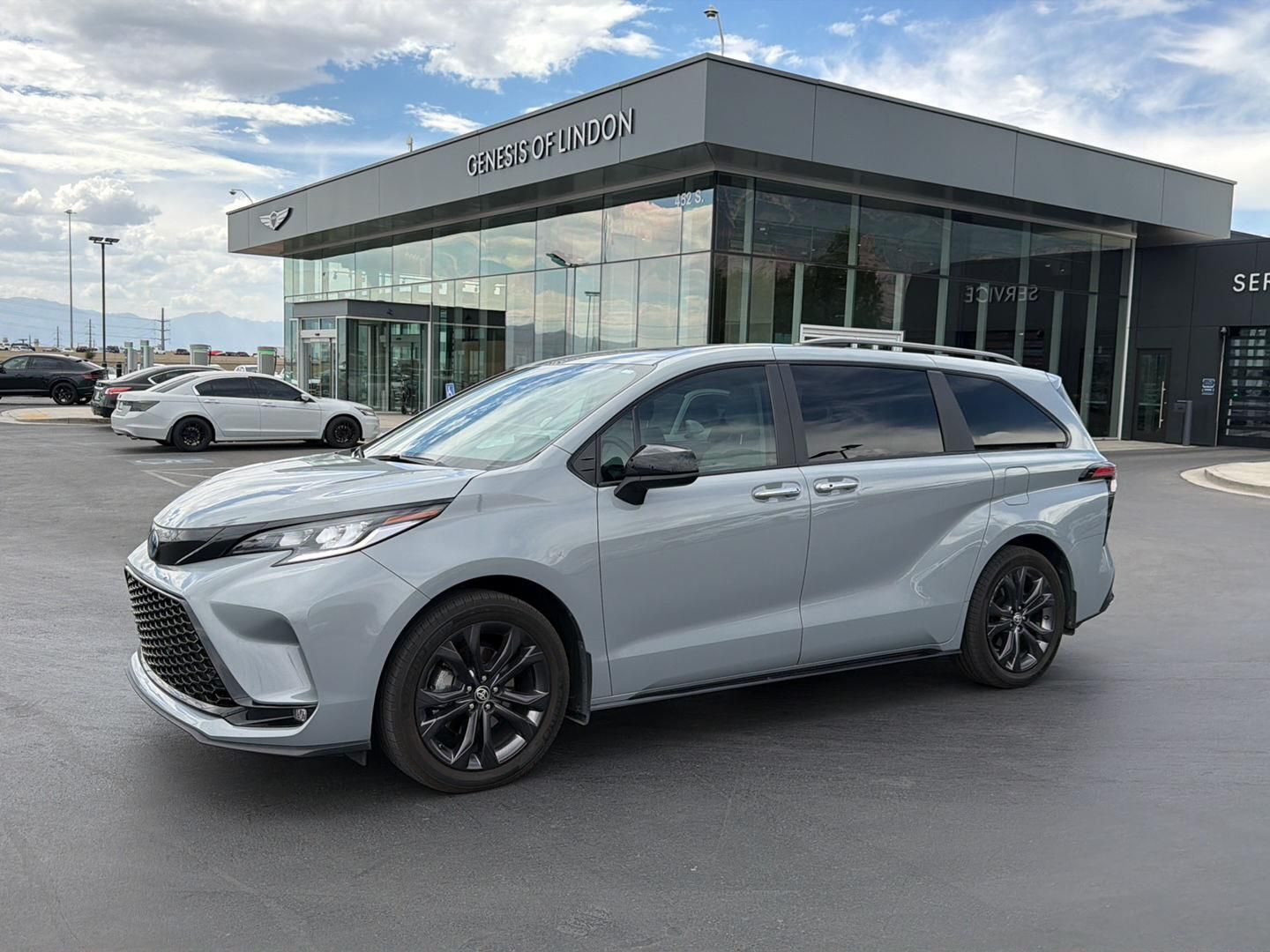 2025 Toyota Sienna XSE 7-Passenger