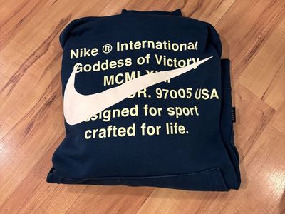 Nike Hoodie Size Large