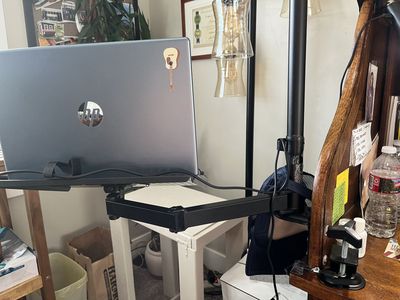 PC monitor stand swivel