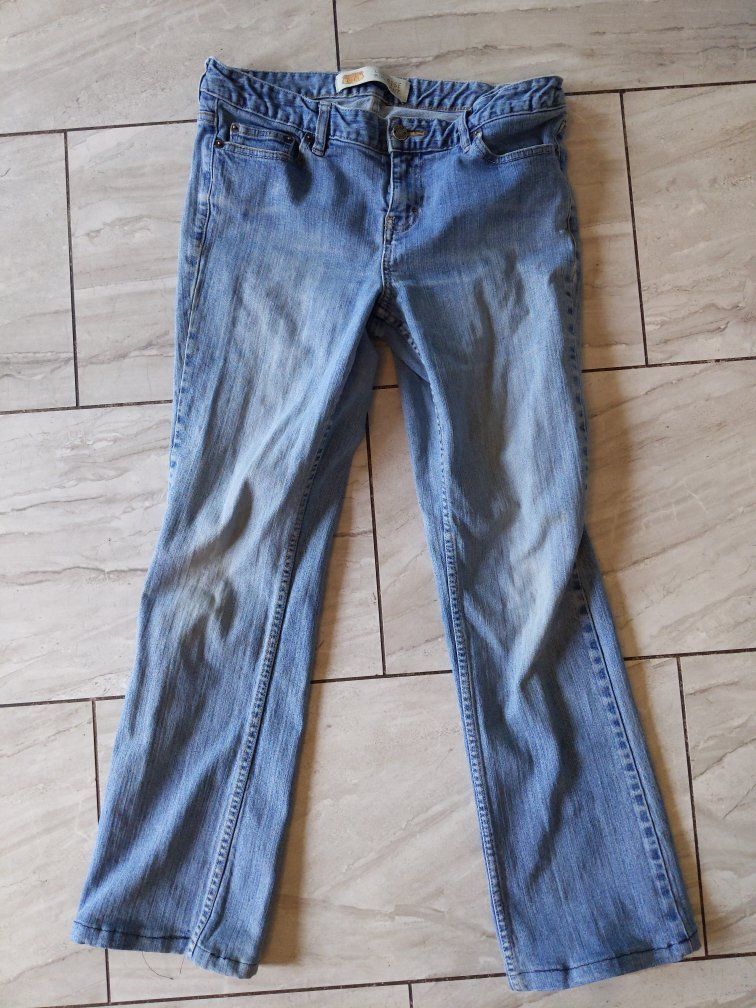 Vintage BKE Buckle Y2K Low Rise Boot Cut Jeans Women's Size 27 Light Wash Denim