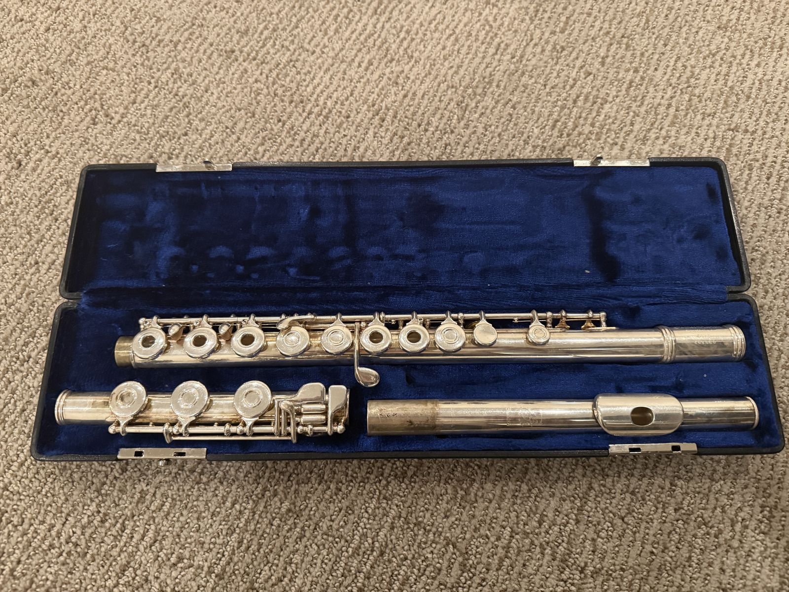 Gemeinhardt 3SHB Intermediate Flute – Sterling Silver Headjoint, Open Hole, B Footjoint – $275