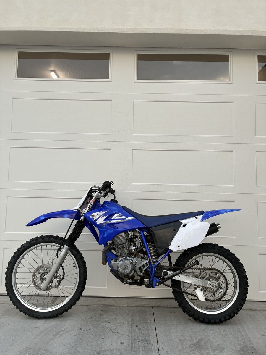 2006 Yamaha TTR 230 TTR230 Dirt bike