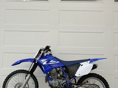 2006 Yamaha TTR 230 TTR230 Dirt bike