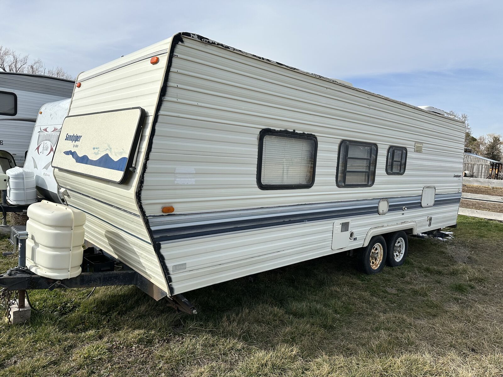 22’ Travel Trailer