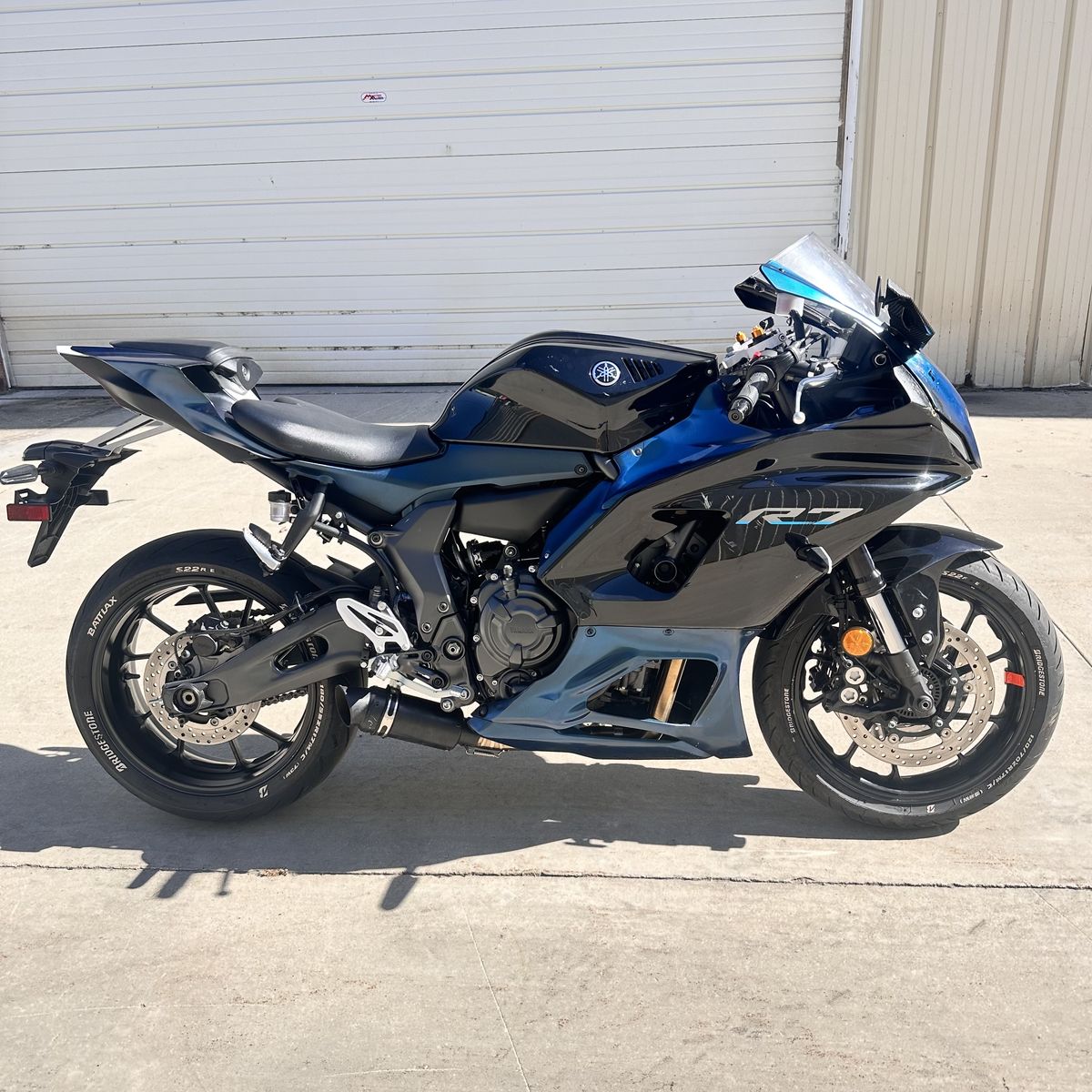 2023 Yamaha R7 - LOW MILES