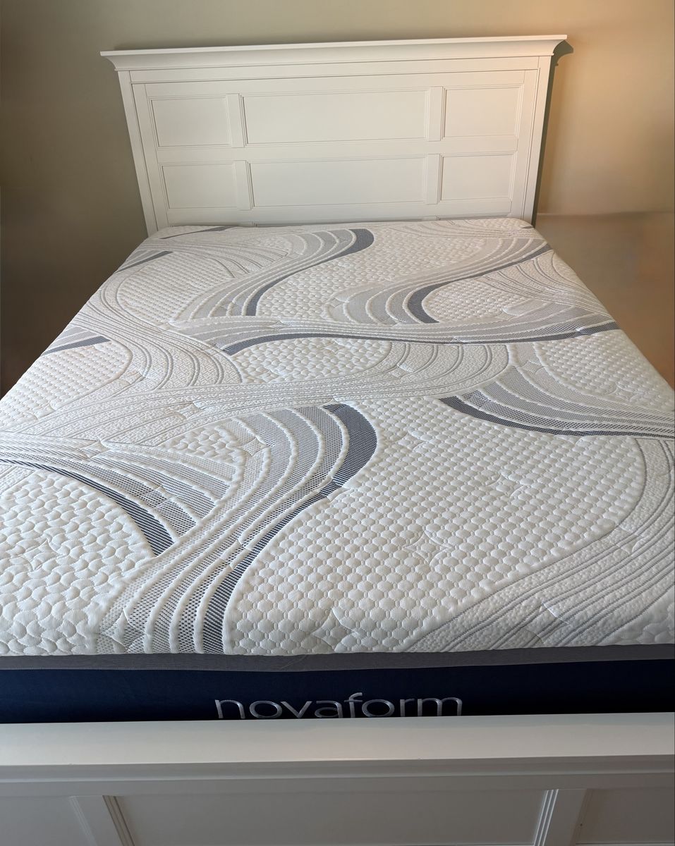 Novaform Full Size Mattress & Platform Bed Frame with Storage, White