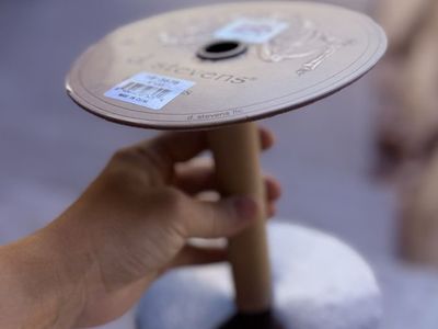 21 Large spools (empty)