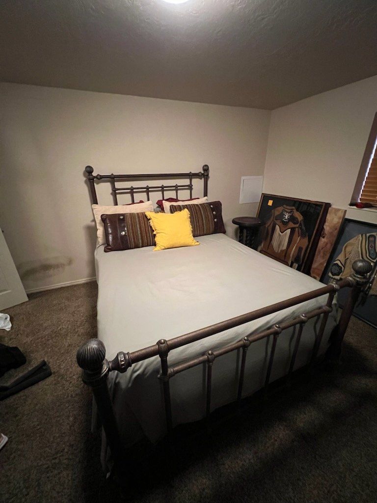 Main image 3
