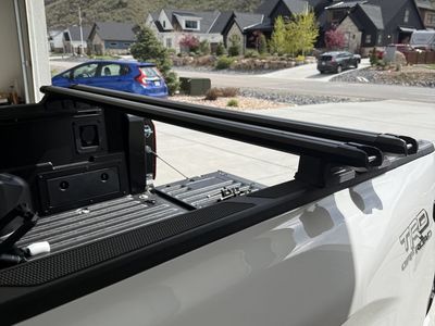 Yakima HD Bed Bars and Bedrock Mounting System