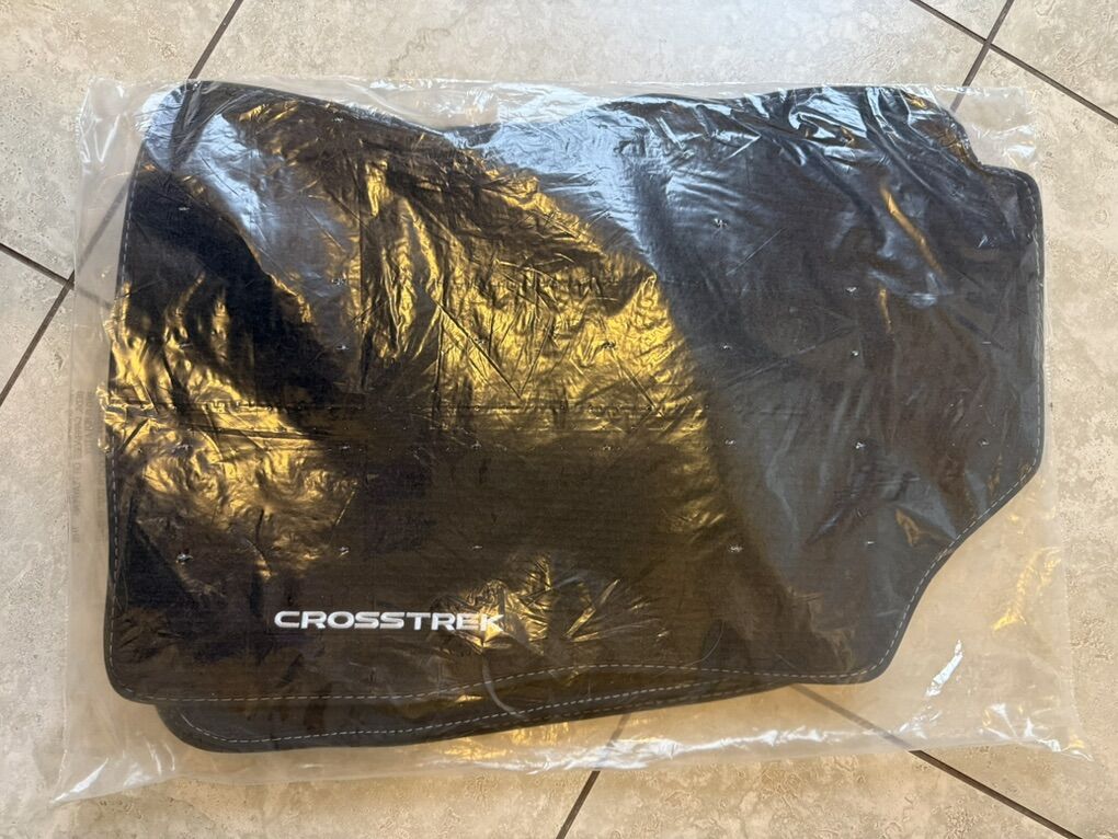 Subaru Crosstrek Carpet Mats Front & Rear 2023