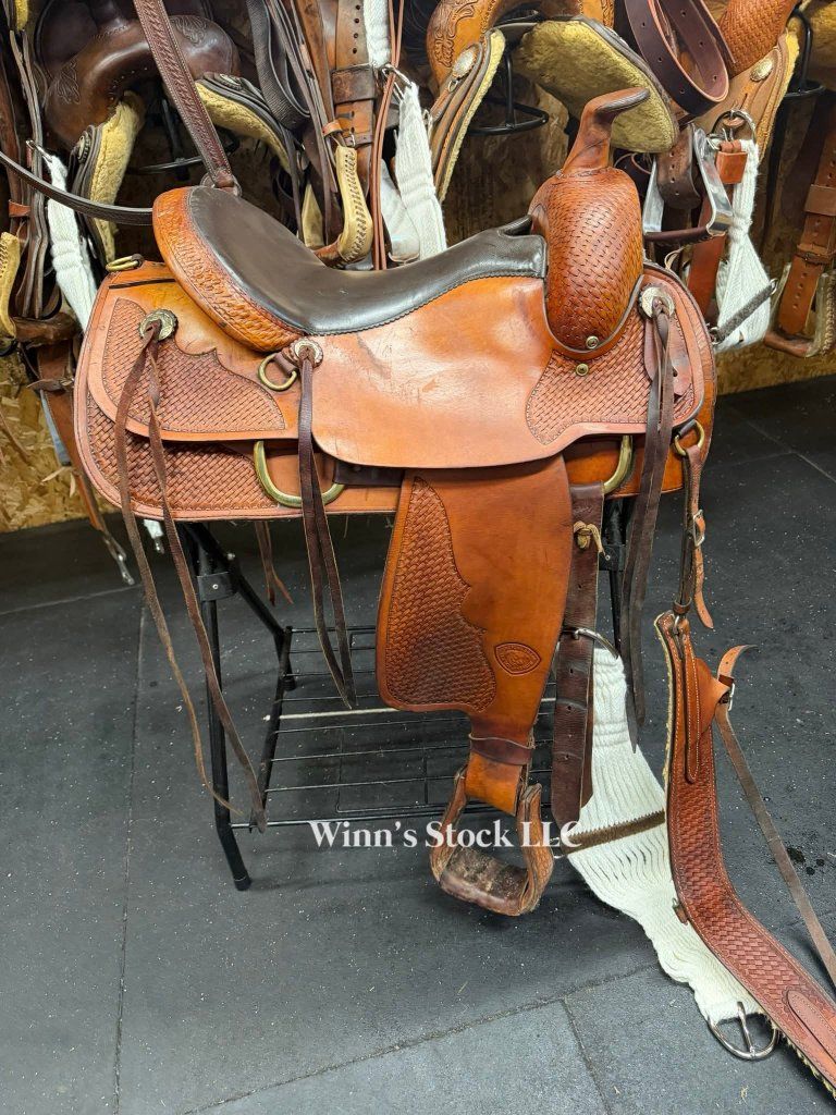 16" Hereford/Tex Tan - Roping Saddle