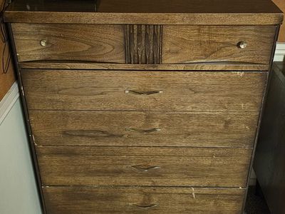 Authentic Bassett Mid-Century Modern Dresser & Highboy Set – 1960s Original