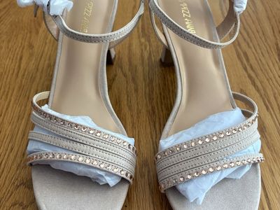 Pizz Anni Rhinestone Strappy Platform Block Heel Sandals Size 8.5