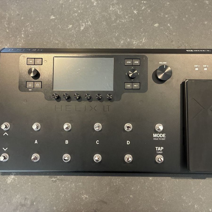 Line 6 Helix LT Guitar Multi-Effects Pedal & Amp Modeler