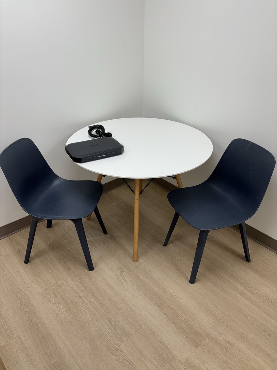 Main image 3