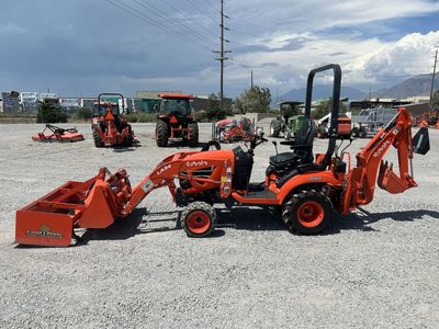 Kubota BX23S Tractor, Loader, Backhoe, & Box Blade