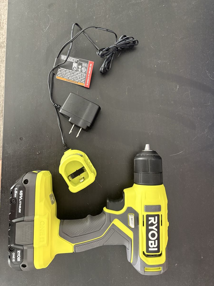RYOBI ONE+ 18V Cordless 3/8 in. Drill/Driver Kit with 1.5 Ah Battery and  Charger