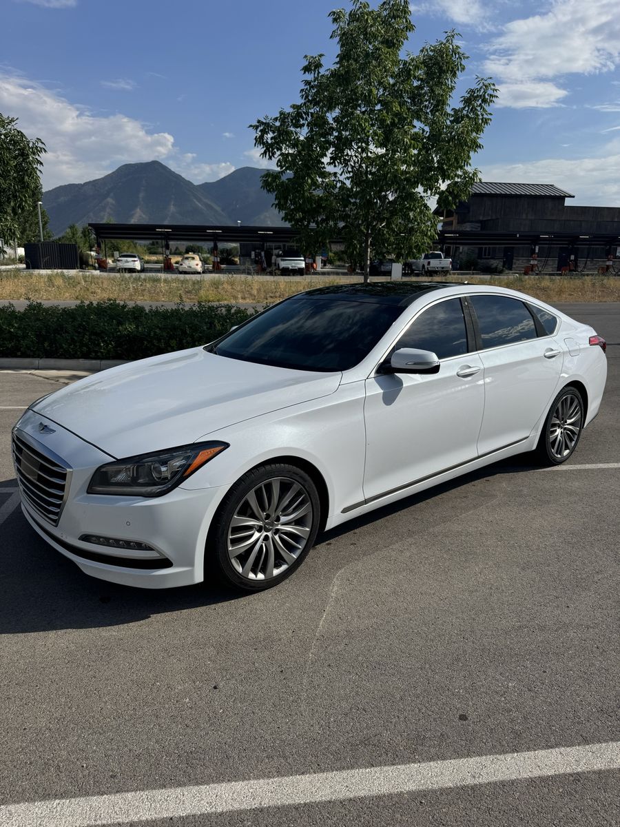 2015 Hyundai Genesis 5.0L