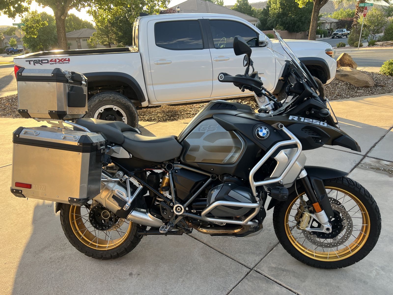 BMW 2020 R1250GS Adventure-Low Suspension