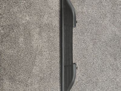 99-06 07 Chevy Silverado Tahoe Sierra Yukon Rear Bumper Step Pad Genuine GM Parts 12335696