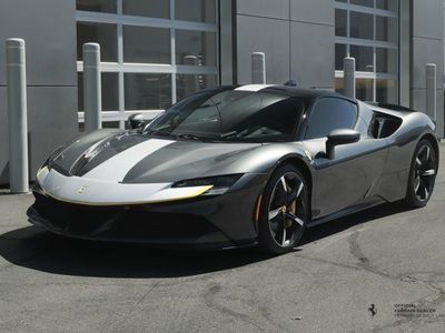 2023 Ferrari SF90 Stradale Base
