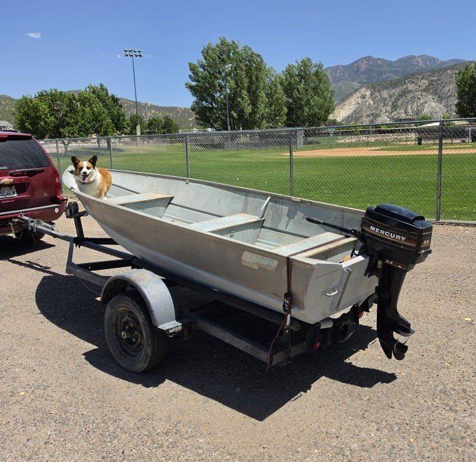 Aluminum All Welded Gregor Boat