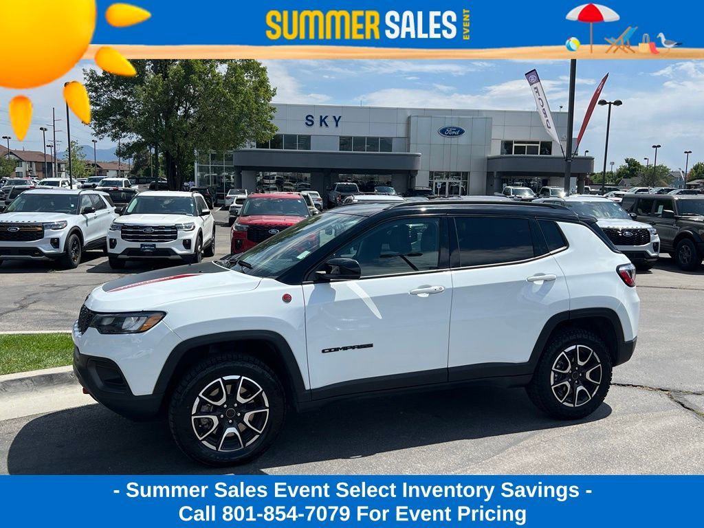 2025 Jeep Compass Trailhawk