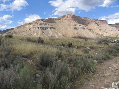 23.80 for Sale in Spring Canyon Helper!!