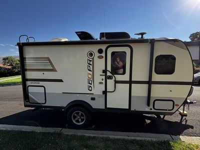 2020 Rockwood Geo Pro 16BH | Solar | Excellent Condition | Extras Included