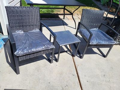 3pc Outdoor Wicker Patio Set w/Cushions* Black
