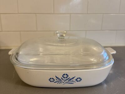 Large Square Corning Ware with lid