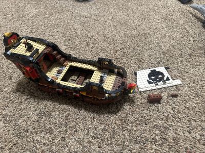 LEGO Pirate Ship Hull Build with Flag and Chest Partial Set