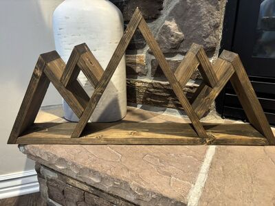 Mountainscape Shelf