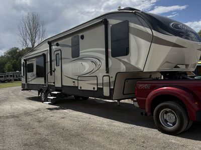 Cougar Fifth Wheel