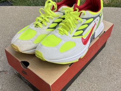 Nike Air Ghost Racer Size 13