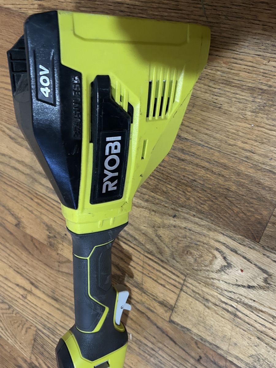 RYOBI 40V Brushless Trimmer