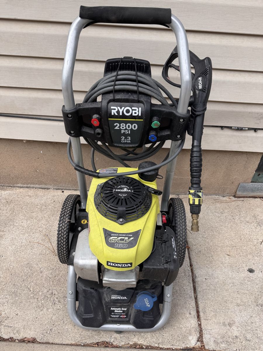Ryobi 2800 PSI 2.3 GPM Honda GCV160 Gas Pressure Washer