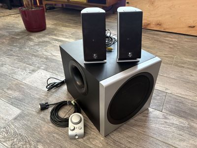 Logitech Z-2300 speaker system