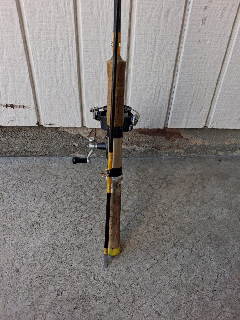 Vintage Aristocrat Fishing Rod 2-Piece