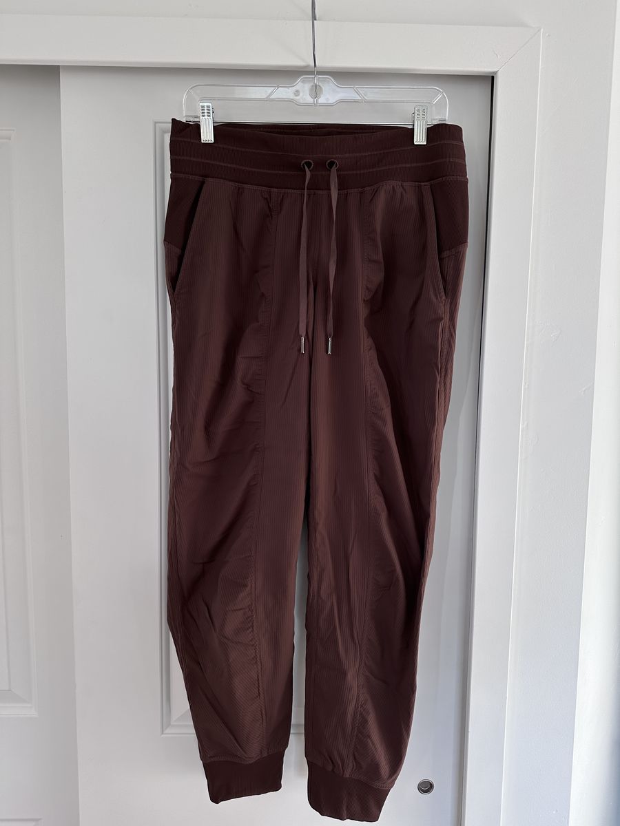Lululemon Brown Textured Ribbed Drawstring Jogger Pants Size (8)