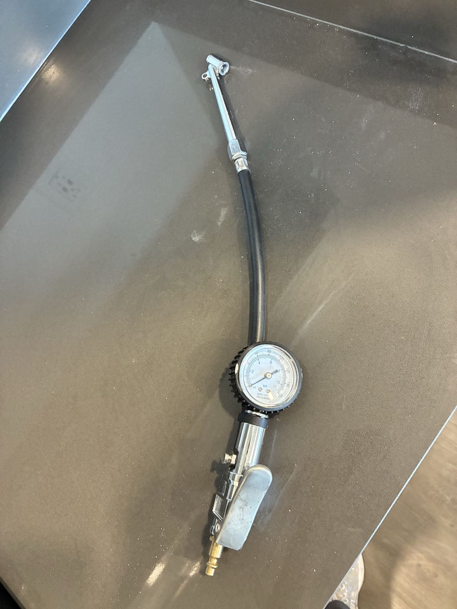 Inflator with pressure gauge for air compressor